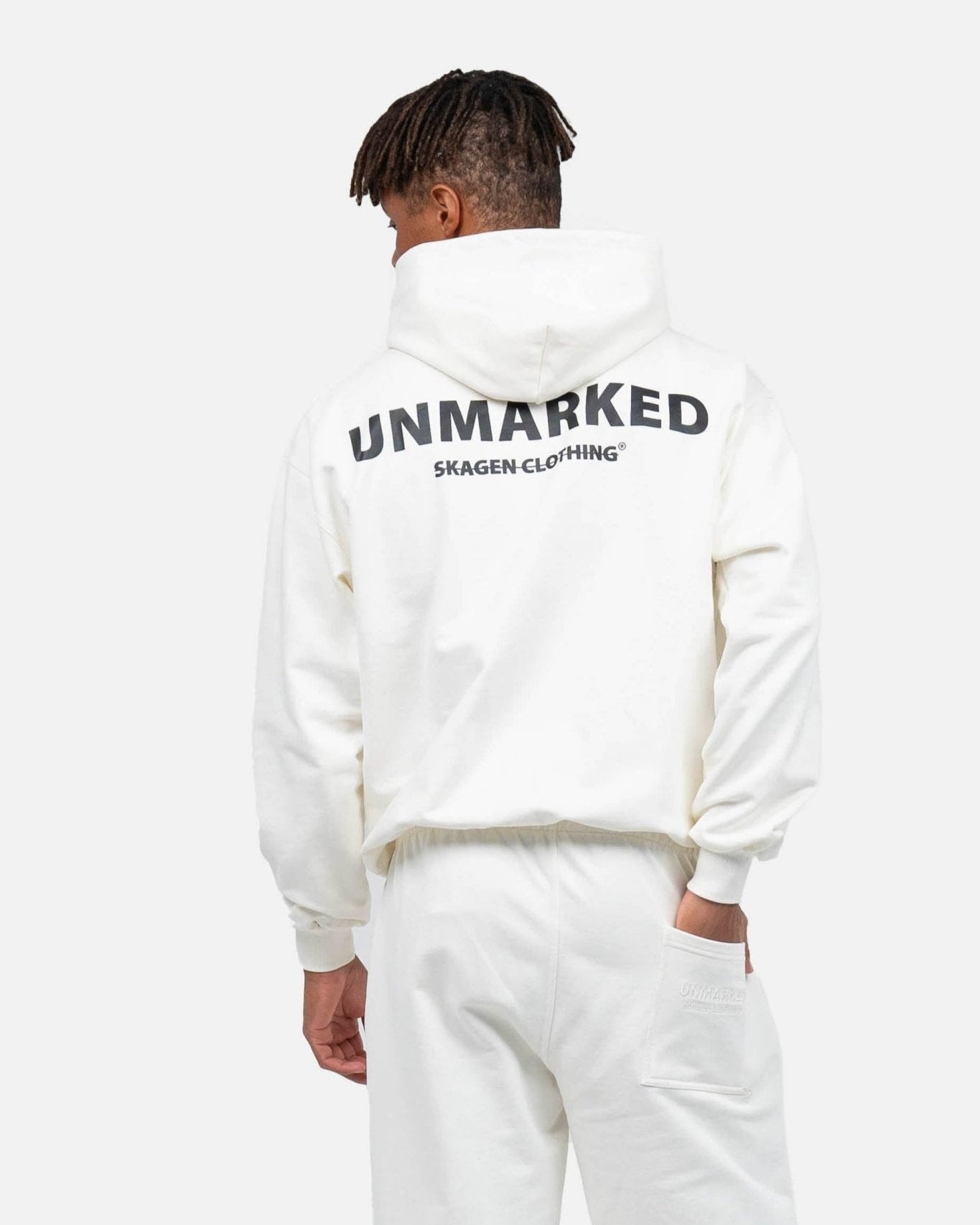 UNMARKED Hoodie White | Skagen - clothing.dk
